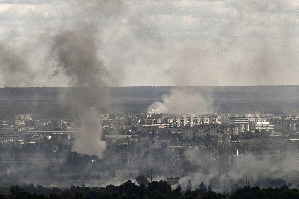 (06.09) Giao tranh giữa lực lượng Nga-Ukraine tại thành phố Severodonetsk vẫn chưa hạ nhiệt. (Nguồn AFP)