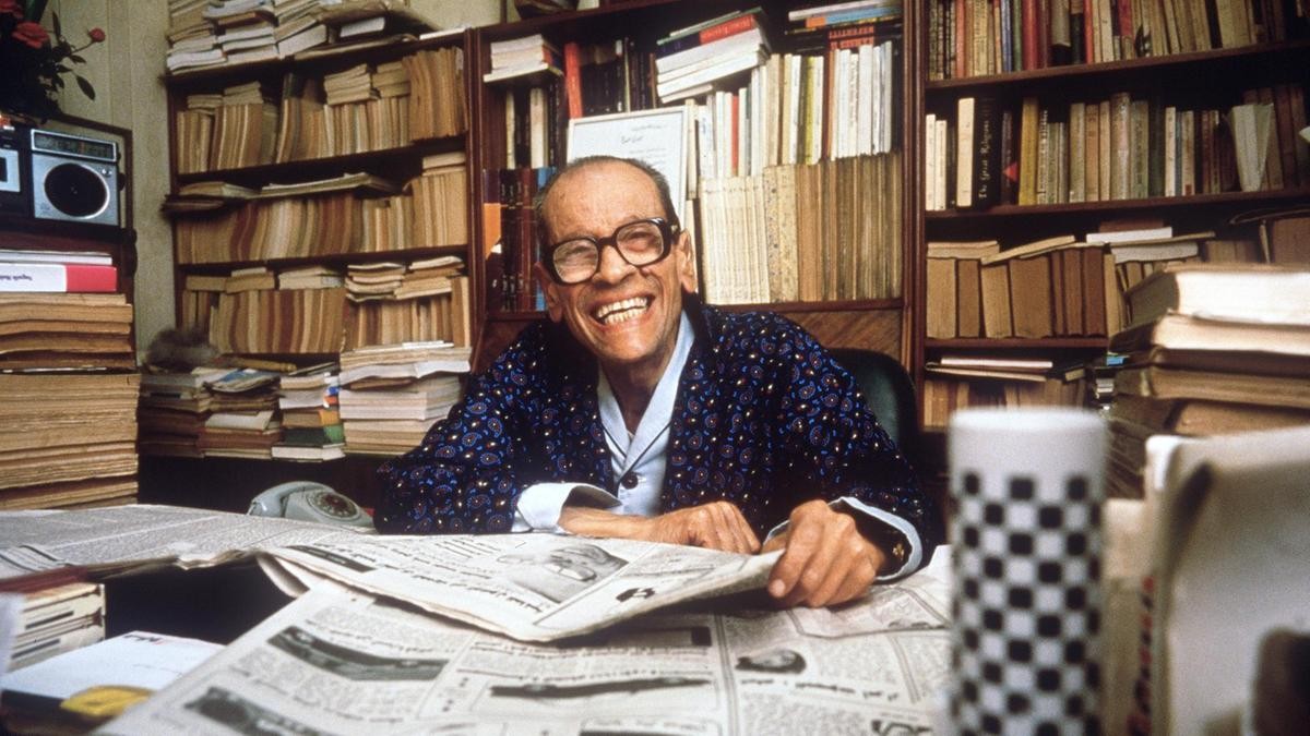 Nhà văn Ai Cập Naguib Mahfouz. (Nguồn: AFP)