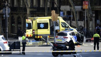 Loạt vụ tấn công khủng bố đang gieo rắc kinh hoàng tại Tây Ban Nha