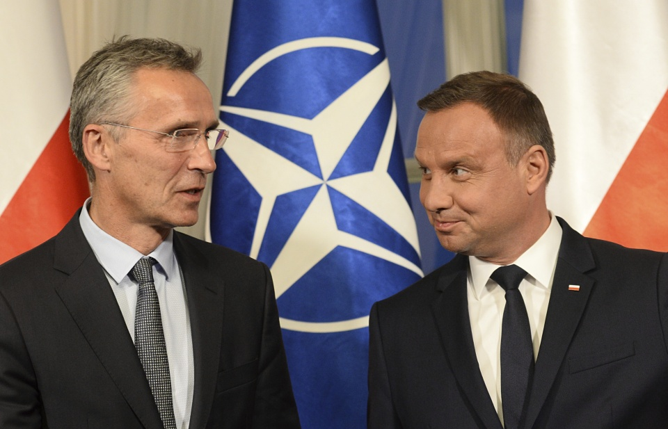 Tổng Thư ký NATO thảo luận vấn đề an ninh với Tổng thống Ba Lan