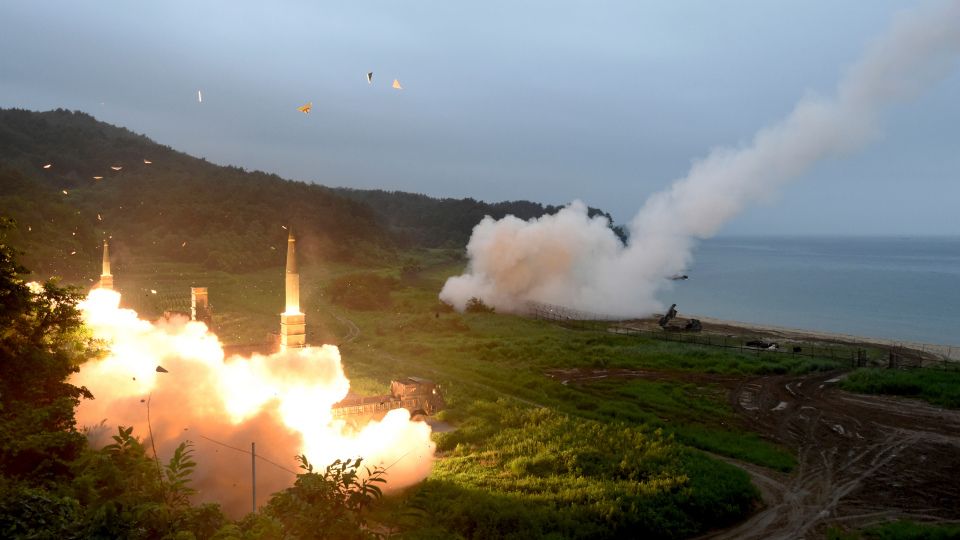 Truyền thông Triều Tiên chỉ trích Hàn Quốc sửa đổi quy định về tên lửa đẩy