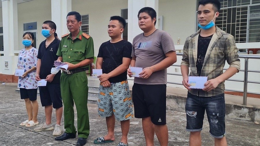 Việt Nam - Campuchia tích cực phối hợp hỗ trợ người Việt bị lừa đảo