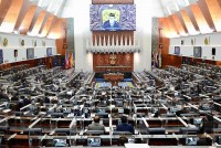 Malaysia giải tán Hạ viện, mở đường cho tổng tuyển cử sớm