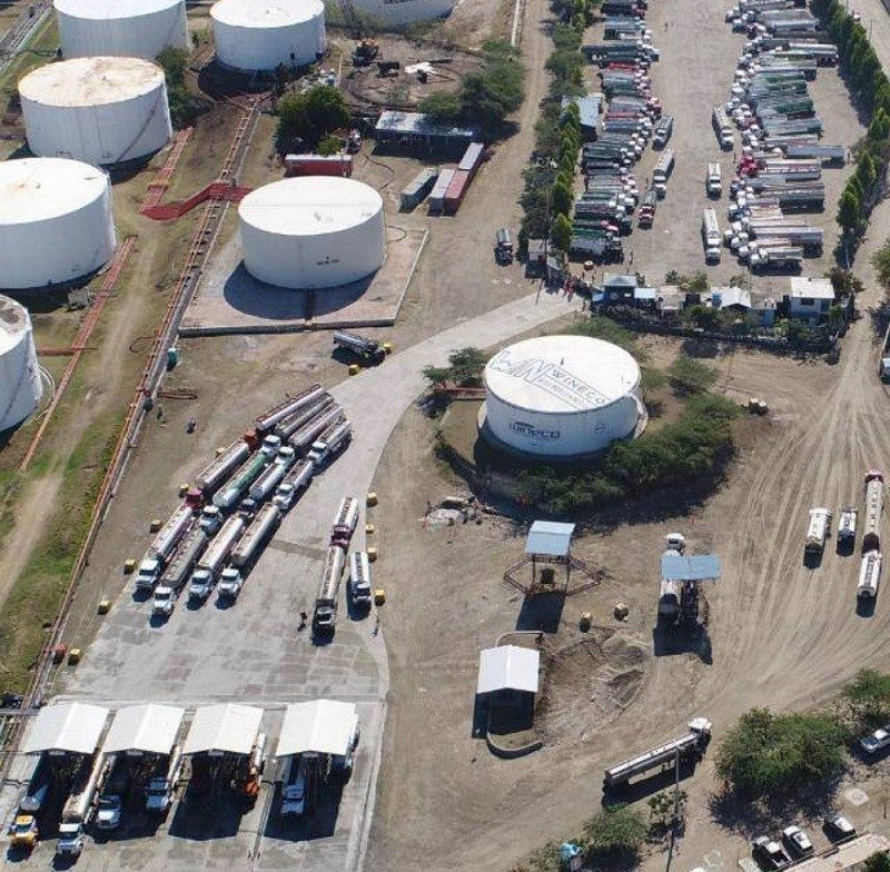 (10.11) Việc cảng nhiên liệu Varreux bị phong tỏa đã khiến khủng hoảng tại Haiti trầm trọng hơn. (Nguồn: Le Nouvelliste)
