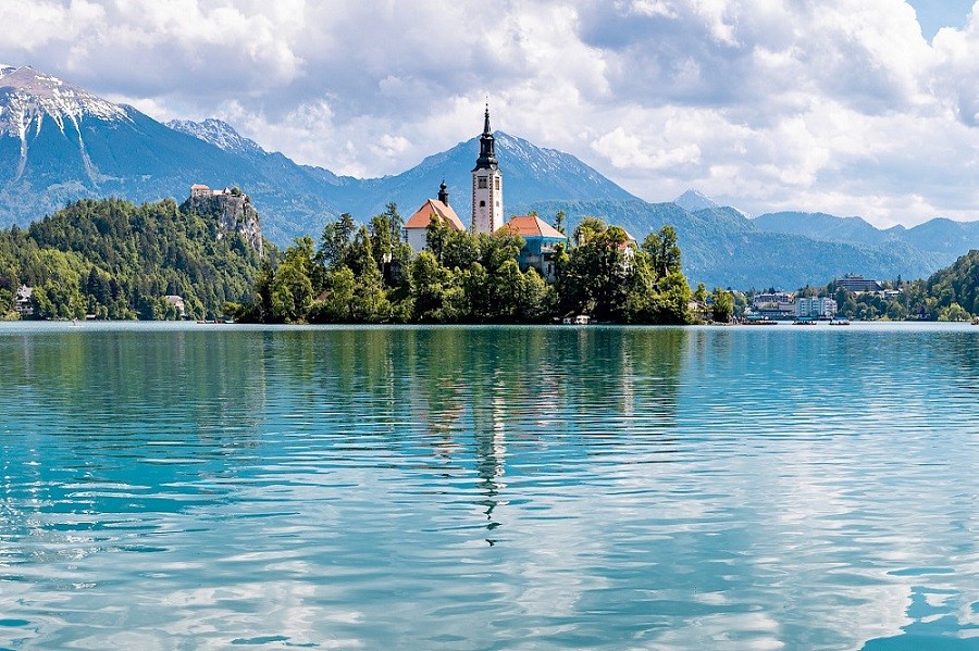 (11.22) Slovenia là quốc gia Nam Âu với vị trí địa lý thuận lợi, ổn định chính trị, kinh tế phát triển cùng nền văn hóa đặc sắc. (Nguồn: Shutterstock)