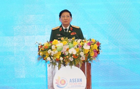 (12.10) Bộ trưởng Quốc phòng, Đại tướng Ngô Xuân Lịch cho rằng vai trò của ADMM+ đã được thừa nhận rộng rãi, song không mặc nhiên được đảm bảo trong tương lai. (Nguồn: QĐND)