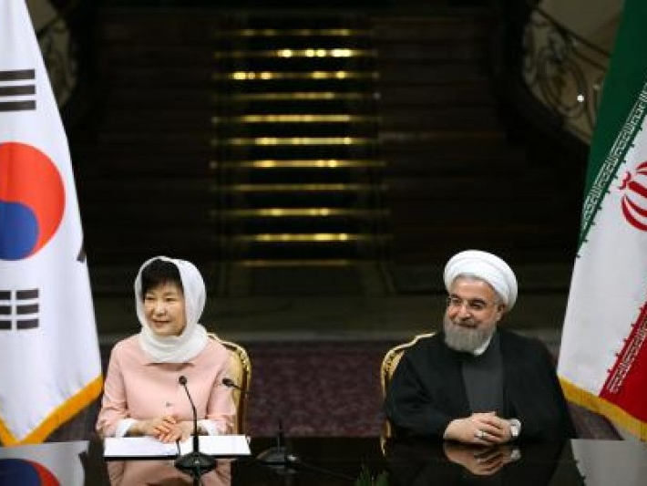 Hàn Quốc - Iran ký nhiều thỏa thuận lớn về kinh tế