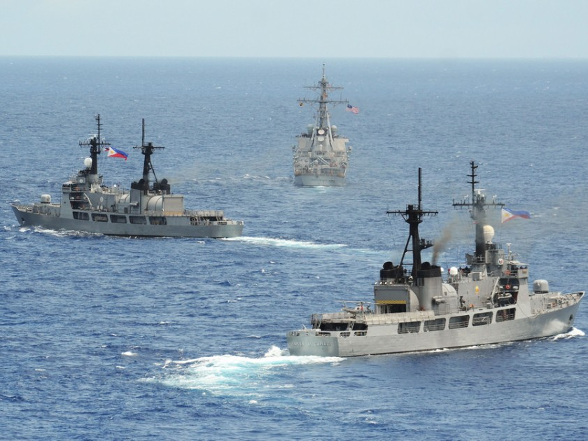 Mỹ, Philippines tập trận chiến lược trên Biển Đông