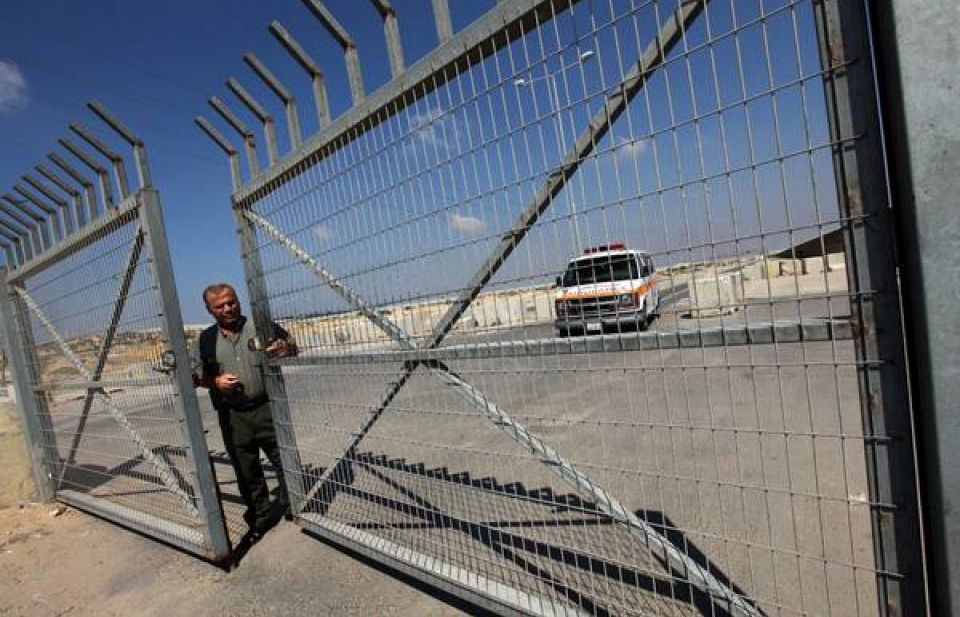Cửa khẩu Gaza-Israel lần đầu mở cửa thương mại sau 9 năm