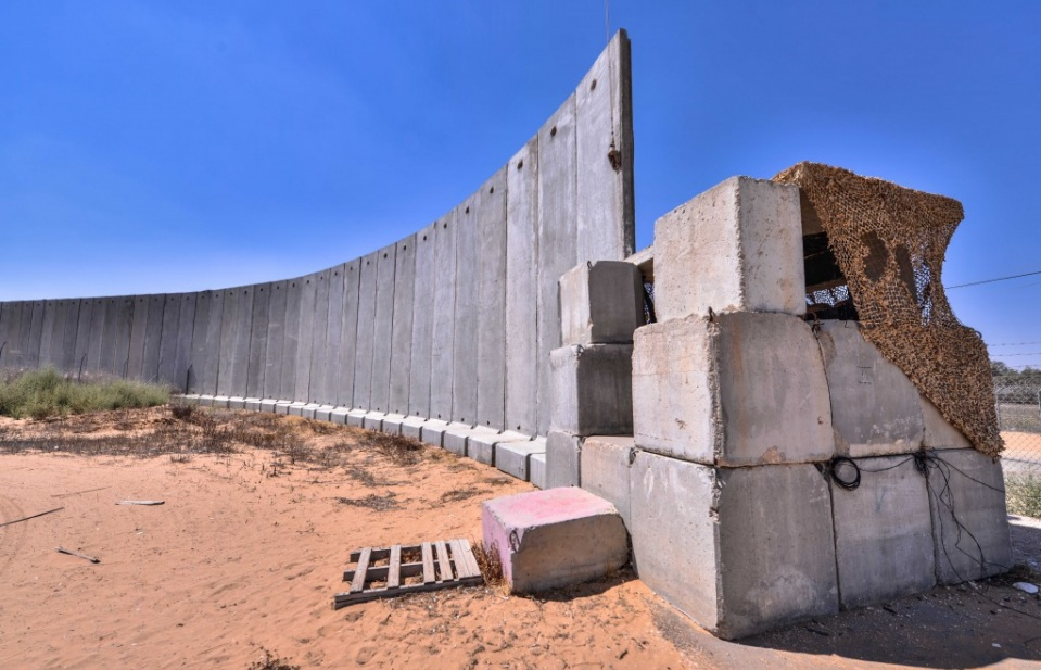 Israel tiếp tục xây rào bê-tông ngầm bao vây Dải Gaza