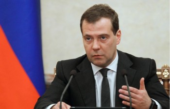 Thủ tướng Medvedev: EU thiệt hại 100 tỷ Euro do trừng phạt Nga