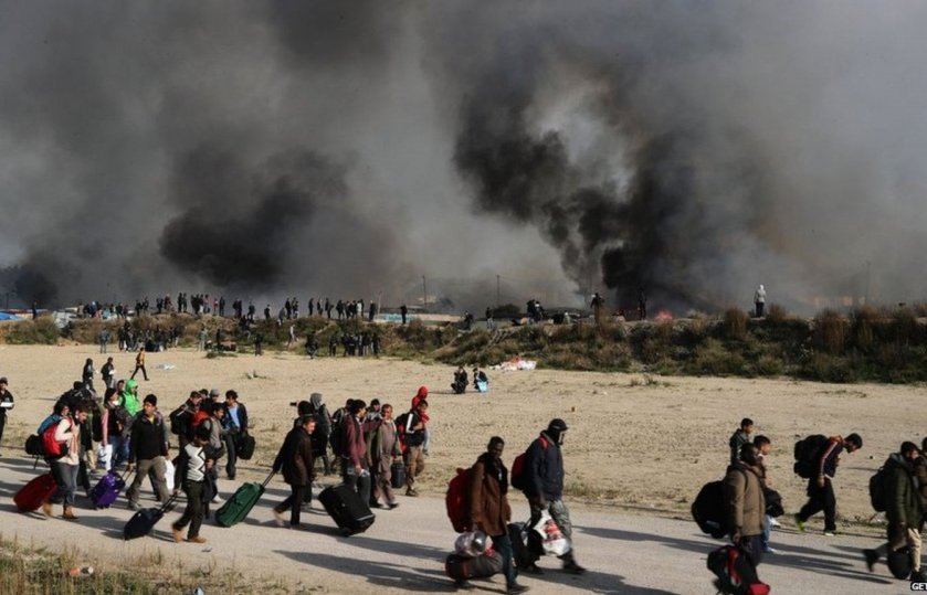 Pháp hoàn tất chiến dịch xóa sổ khu trại tị nạn ở Calais