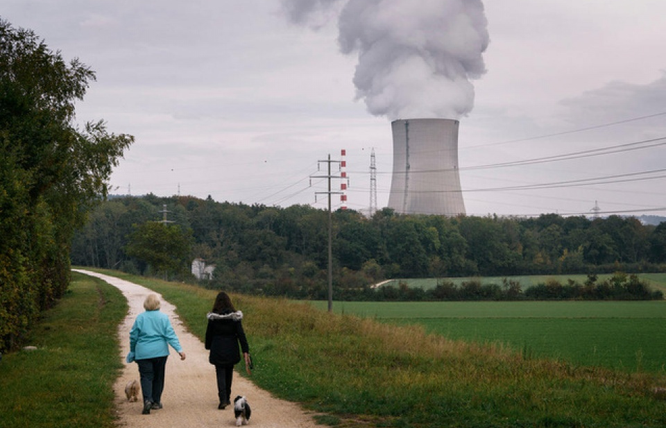 Thụy Sỹ chưa muốn đóng cửa 5 nhà máy điện hạt nhân
