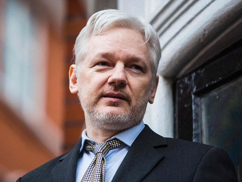 WikiLeaks tố cáo CIA liên hệ với khủng bố quốc tế