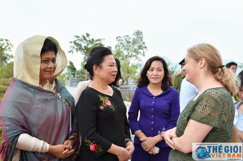 chuyen tham noi nhip cau huu nghi