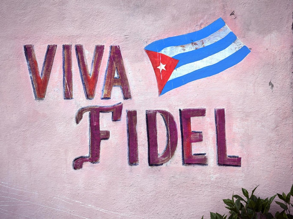 Lãnh đạo và truyền thông thế giới ca ngợi Lãnh tụ Fidel Castro