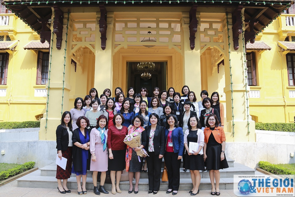Ban Nữ công Bộ Ngoại giao tổng kết năm 2016