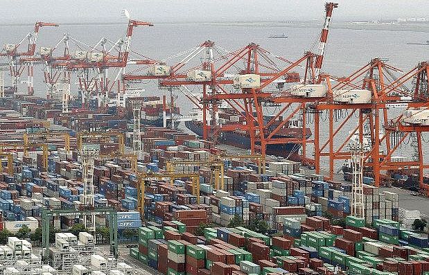 Nhật Bản thâm hụt thương mại năm thứ hai liên tiếp