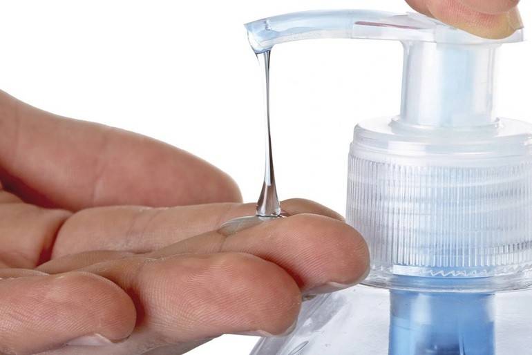 Thu hồi 2 sản phẩm nước rửa tay không đạt chất lượng