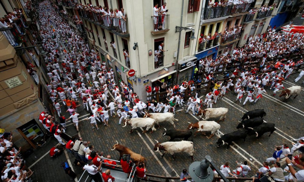 Tây Ban Nha tiếp tục hủy tổ chức lễ hội đua bò nổi tiếng do ảnh hưởng bởi đại dịch Covid-19