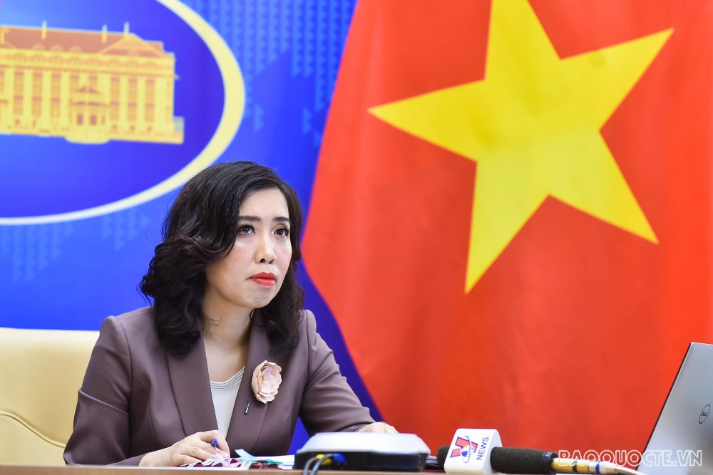 Việt Nam xác minh thông tin Trung Quốc xây căn cứ tên lửa sát biên giới
