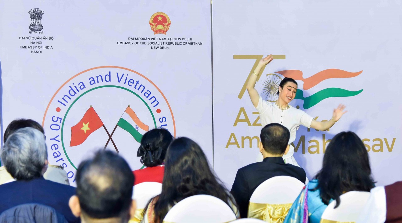 Việt Nam   Ấn Độ: 50 năm tin cậy và hợp tác