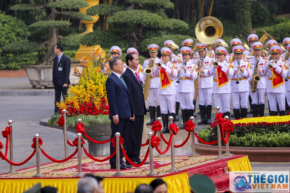 le don chinh thuc tong thong han quoc moon jae in tai phu chu tich