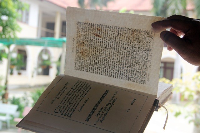 Mục sở thị cuốn sách in chữ quốc ngữ đầu tiên của Việt Nam