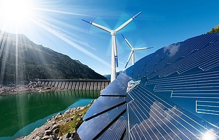 Năng lượng tái tạo tăng mạnh ở châu Á và châu Đại Dương