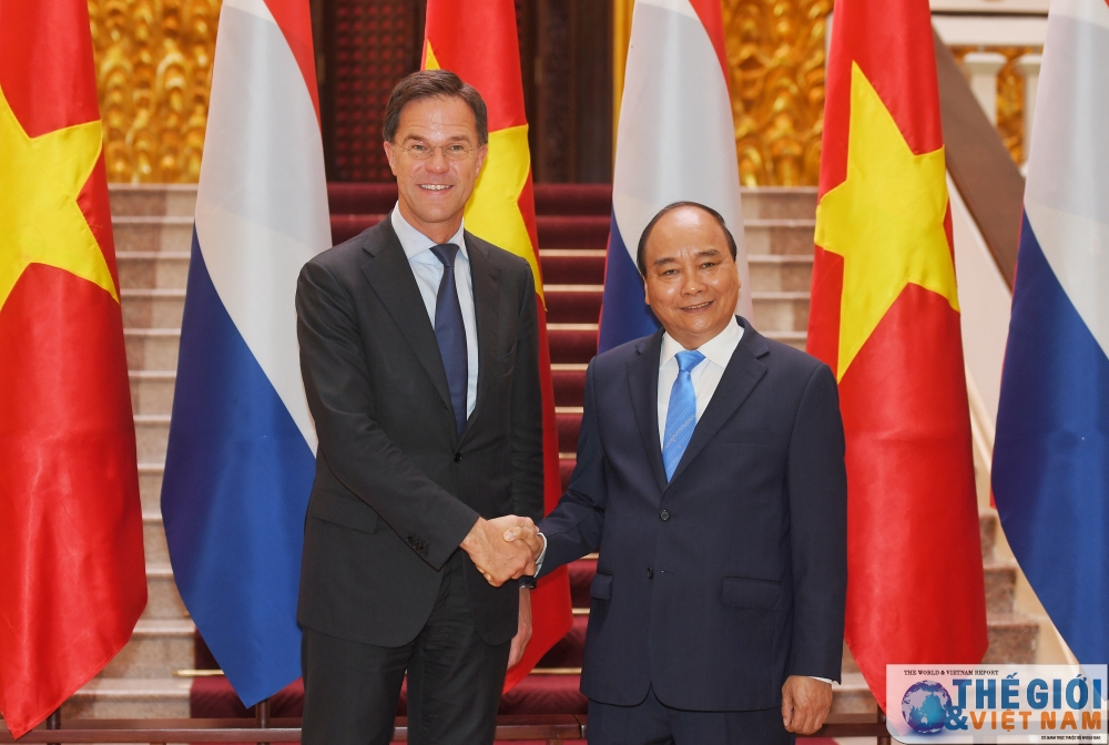 pm of netherlands begins official visit to vietnam