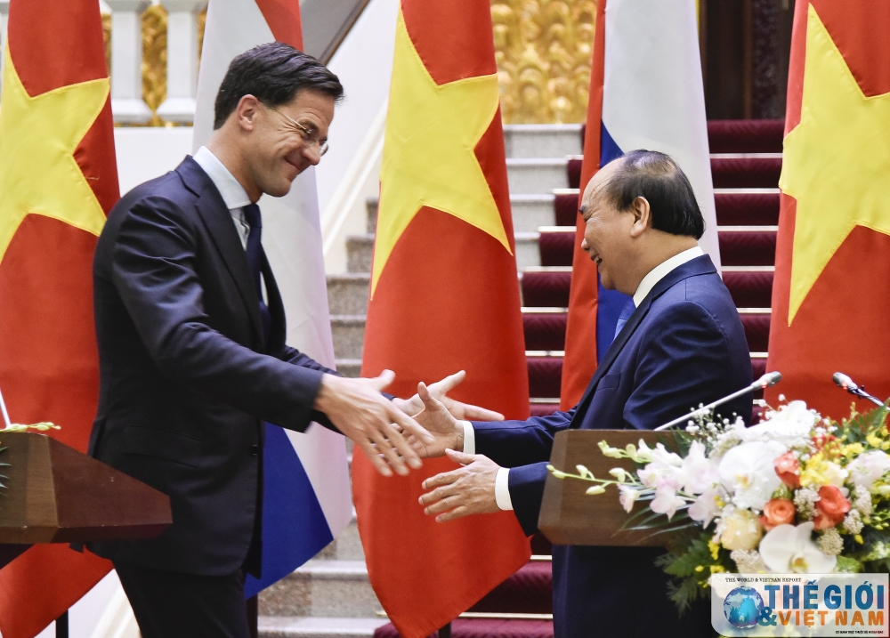 Dutch Prime Minister wraps up official visit to Vietnam