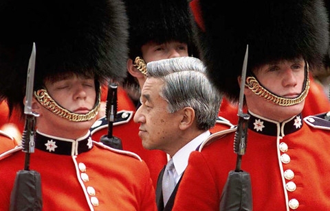 Cuộc đời Nhật hoàng Akihito qua ảnh: Bộ mặt nước Nhật suốt 3 thập kỷ