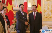 president receives japans komeito chief representative