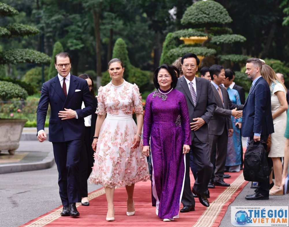 Phó Chủ tịch nước Đặng Thị Ngọc Thịnh chủ trì lễ đón chính thức Công chúa kế vị Thụy Điển
