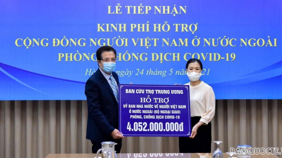 Cộng đồng người Việt Nam ở nước ngoài được hỗ trợ hơn 4 tỷ đồng để phòng, chống dịch Covid-19