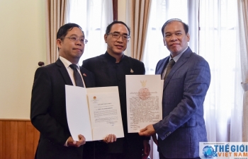 Tổng Lãnh sự Thái Lan tại TP. HCM nhận Giấy chấp nhận lãnh sự