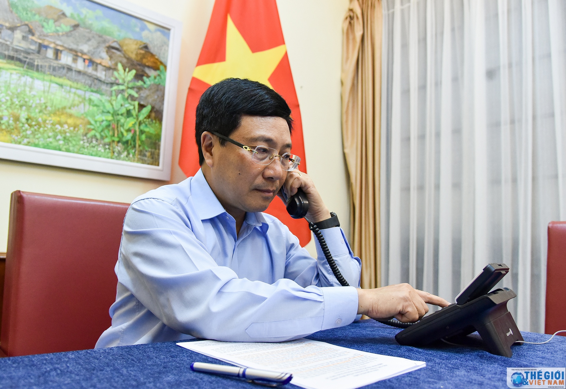 Phó Thủ tướng Phạm Bình Minh điện đàm với Bộ trưởng Ngoại giao Thụy Sỹ