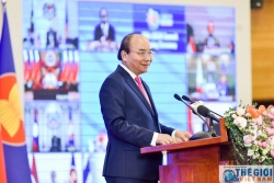 Prime Minister Nguyen Xuan Phuc calls for stronger ASEAN cooperation against COVID-19