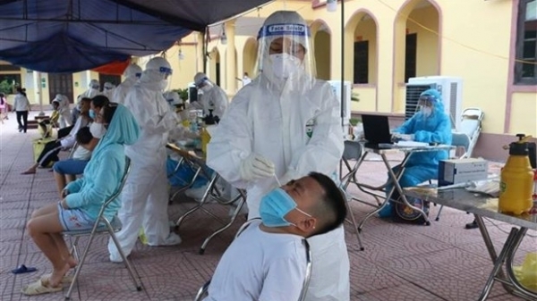 GAVI – UNICEF supported vaccine refrigerators arrive to Viet Nam