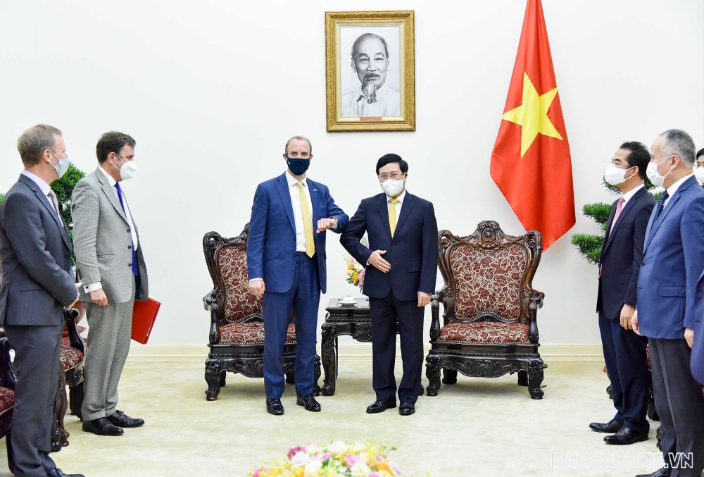Phó Thủ tướng Phạm Bình Minh đề nghị Anh
