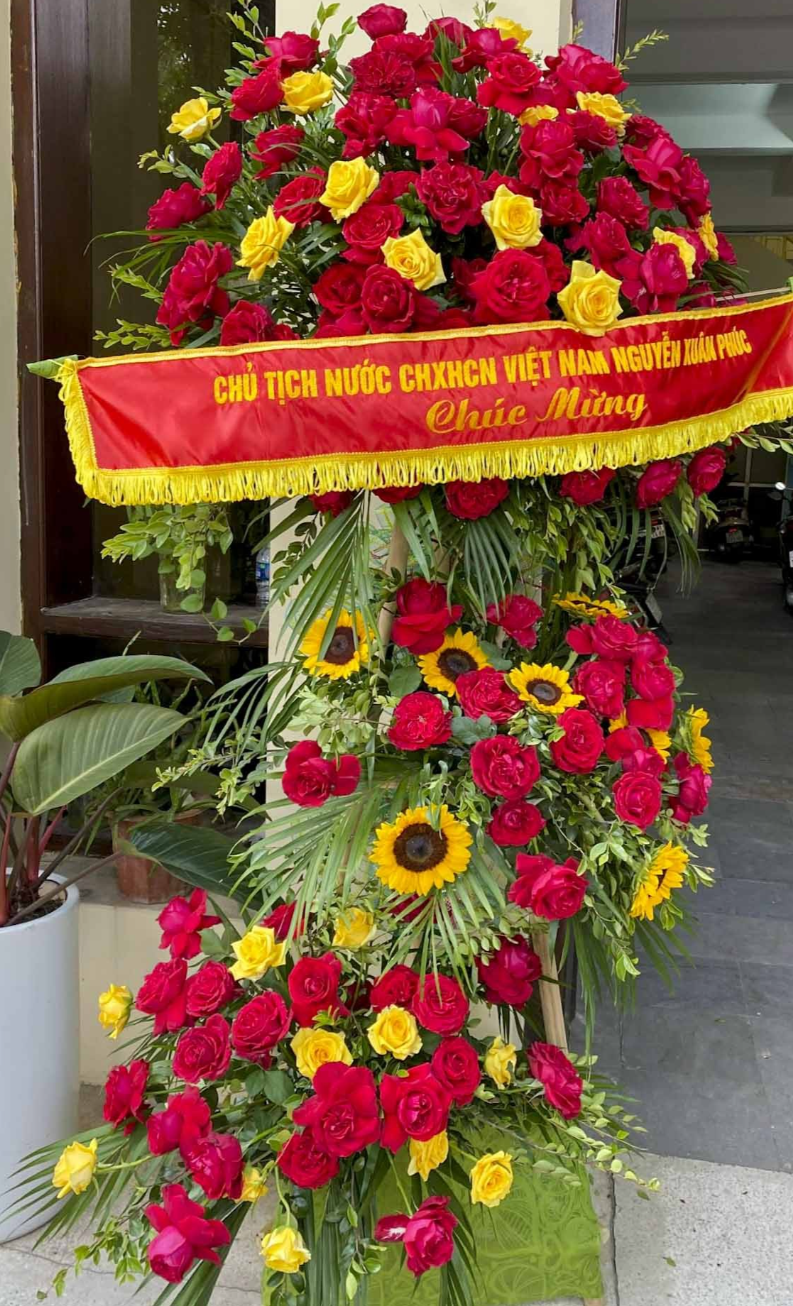 Phó Trưởng ban Tuyên giáo Trung ương chúc mừng Báo Thế giới & Việt Nam