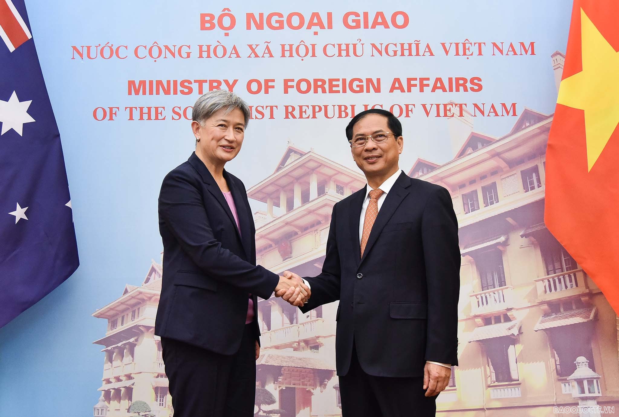 Chia sẻ trước thềm chuyến thăm Việt Nam, Bộ trưởng Ngoại giao Australia Penny Wong khẳng định hai nước đang có quan hệ đối tác năng động dựa trên các mối quan hệ cộng đồng và doanh nghiệp mạnh mẽ.