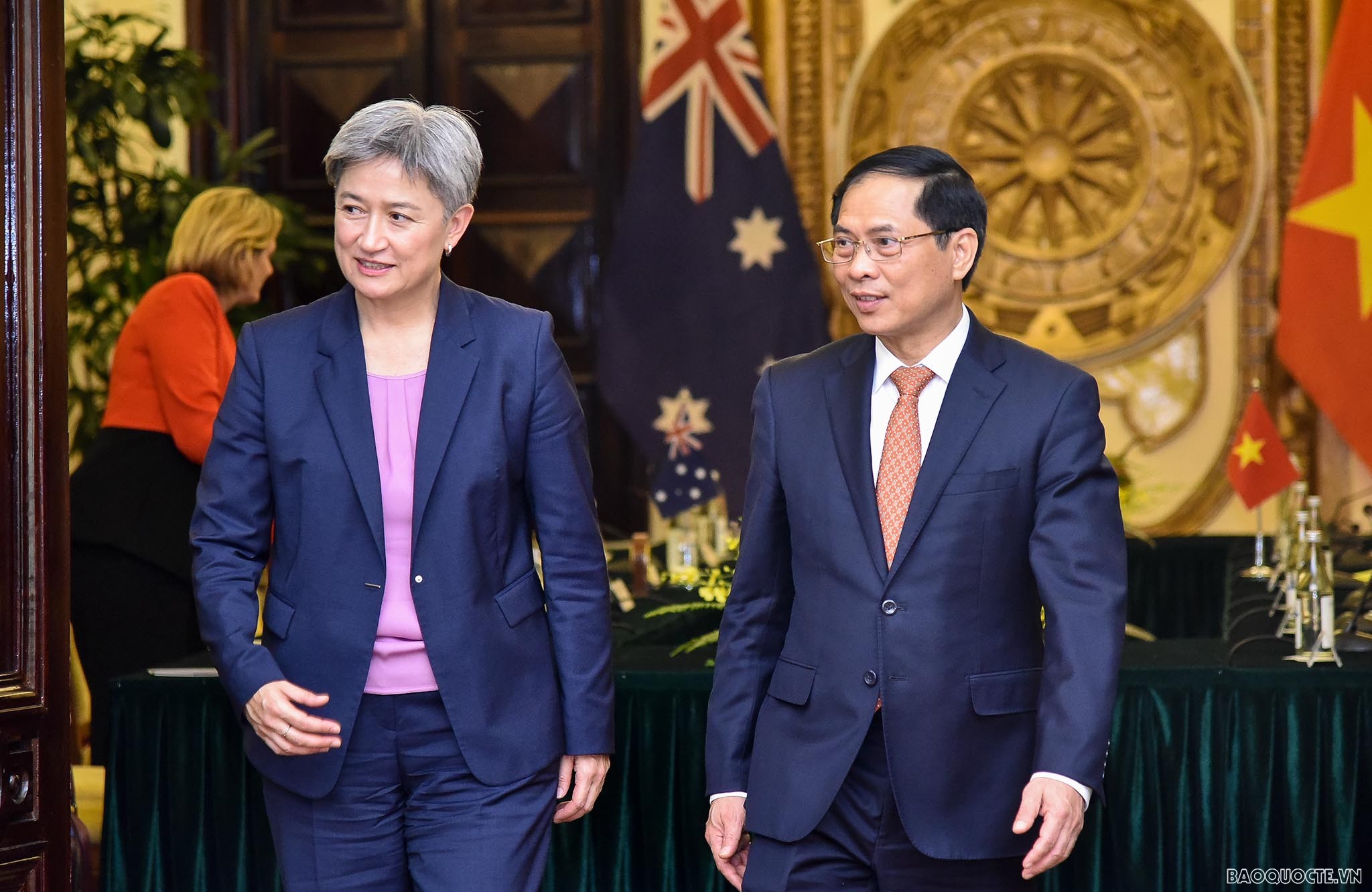 Bộ trưởng Ngoại giao Bùi Thanh Sơn đón và hội đàm với Bộ trưởng Ngoại giao Australia Penny Wong