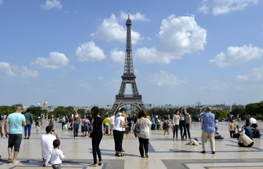 Pháp có thể sẽ rút ngắn thời gian chờ cấp thị thực cho du khách Việt