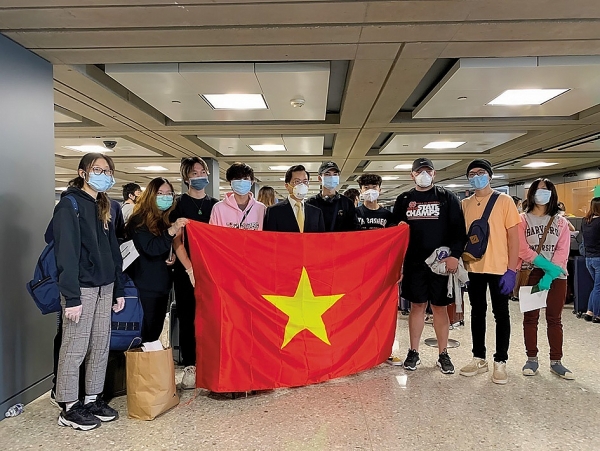 Dịch Covid-19: Thông tin về việc du học sinh Việt tại Mỹ có khả năng bị 'trục xuất' do thay đổi quy chế thị thực