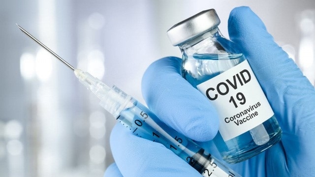 Sau khi tiêm vaccine ngừa Covid-19, cần liên hệ bác sĩ ngay nếu cơ thể gặp các dấu hiệu sau