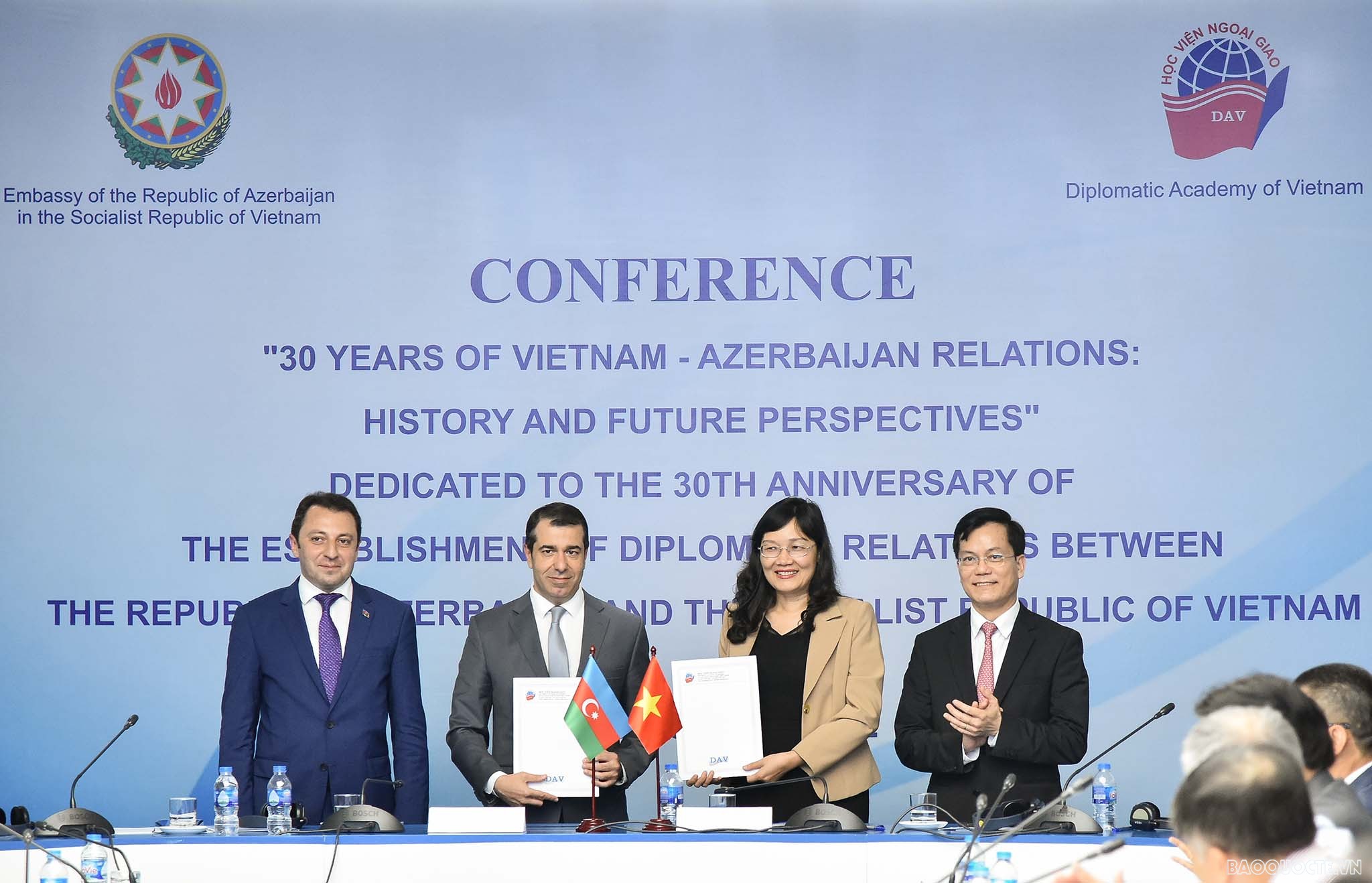 Vietnam, Azerbaijan to promote cooperation in potential fields