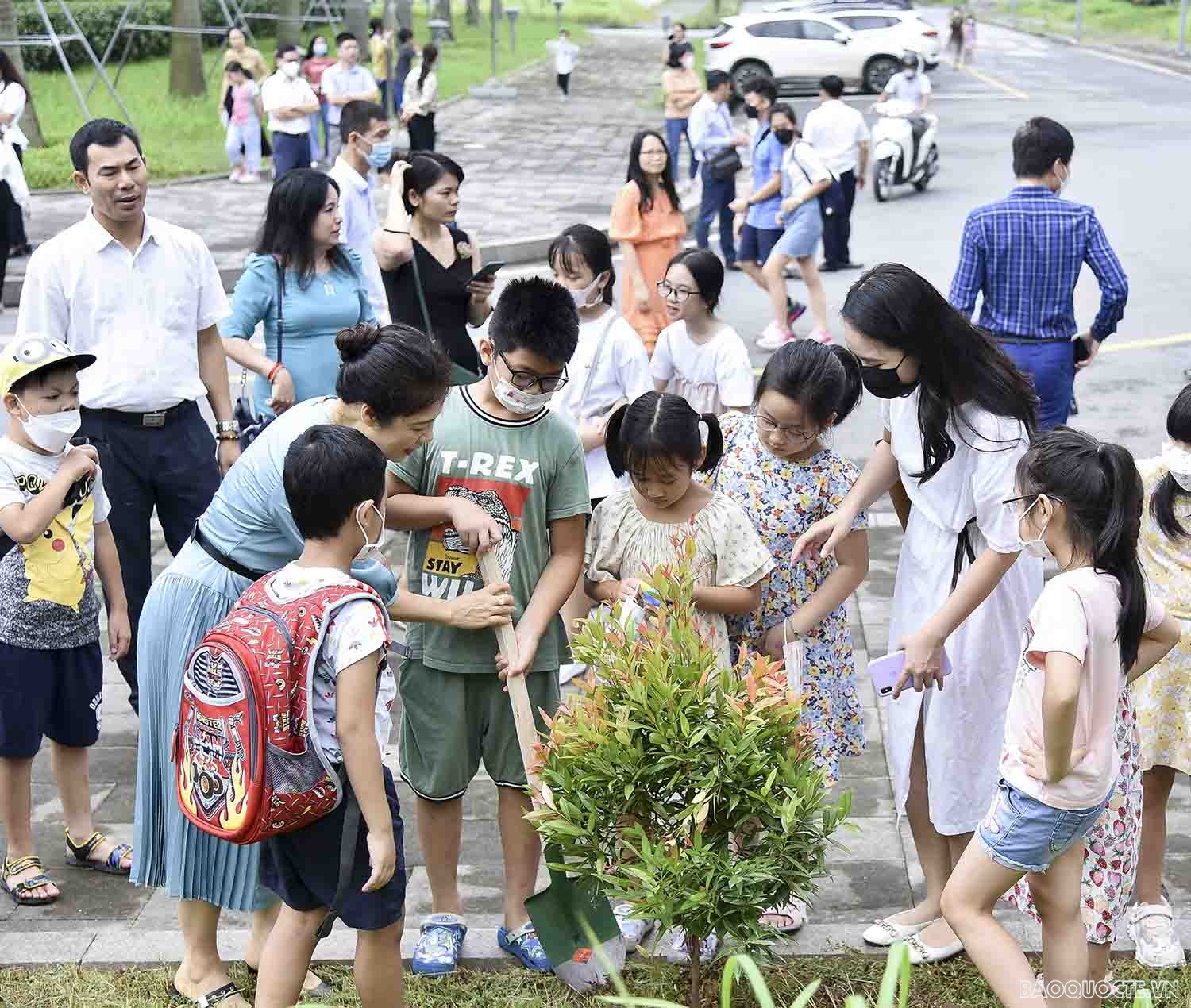 Sôi động ‘Con yêu ngành Ngoại giao’ lần thứ 3