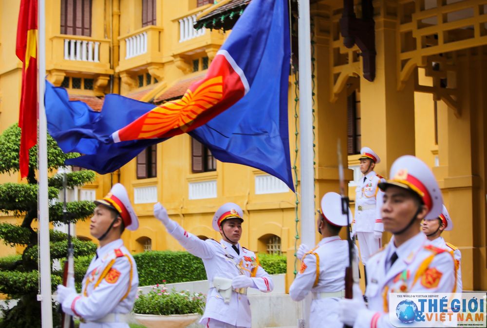 Lễ thượng cờ kỷ niệm 53 năm thành lập ASEAN