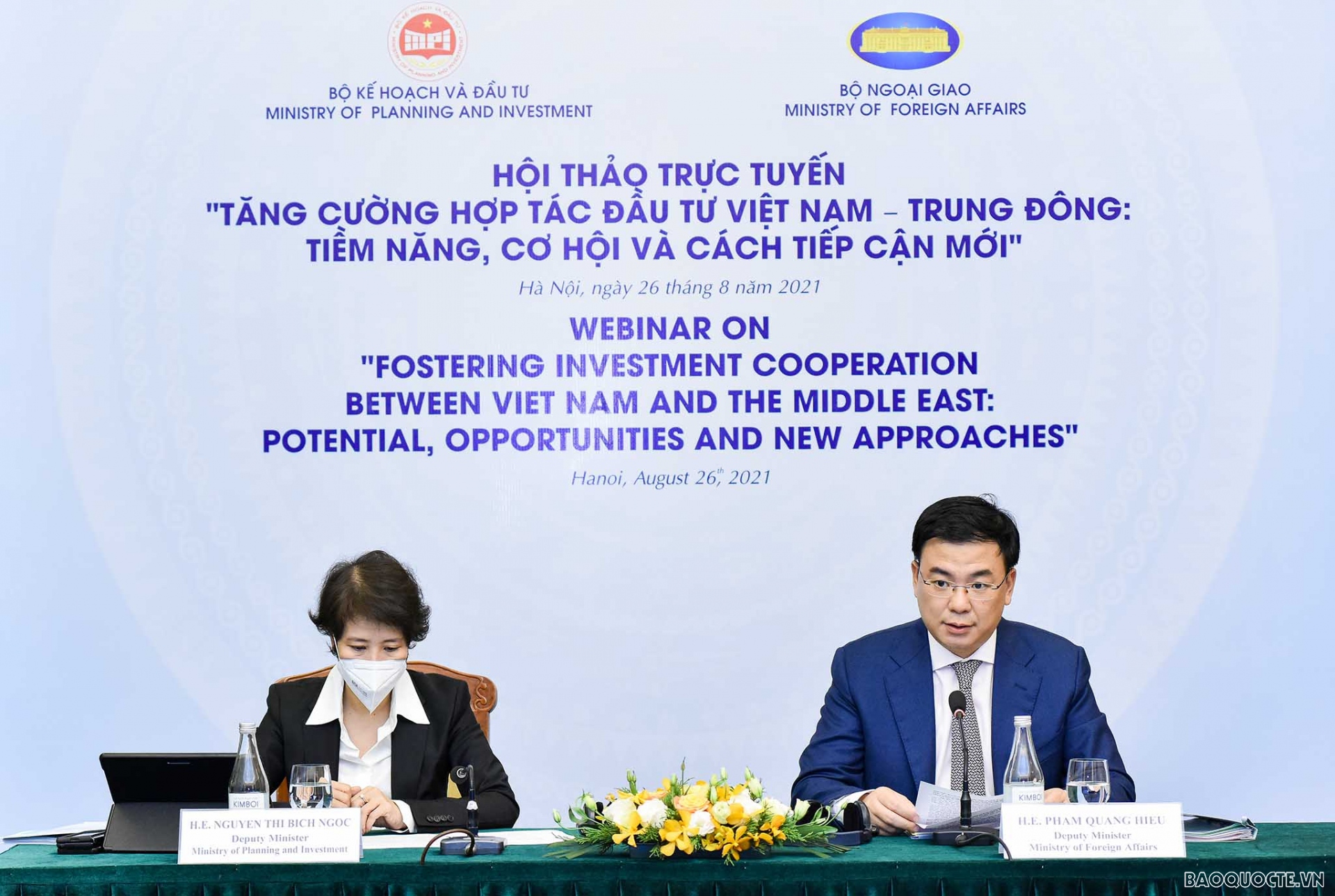 Thứ trưởng Bộ Ngoại giao Phạm Quang Hiệu và Thứ trưởng Bộ Kế hoạch và Đầu tư Nguyễn Thị Bích Ngọc đã tham dự